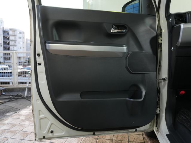 DAIHATSU WAKE 2015 Image 31