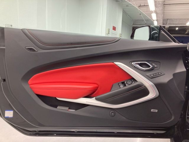 CHEVROLET CAMARO OPE 2021 Image 31