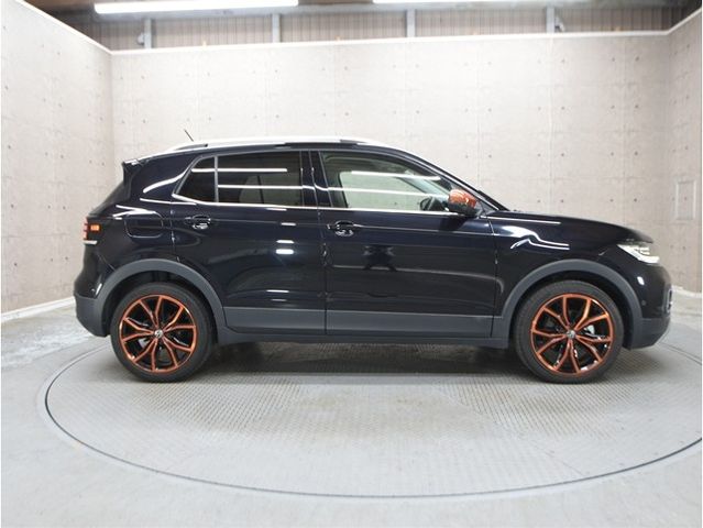 VOLKSWAGEN T-CROSS 2020 Image 31