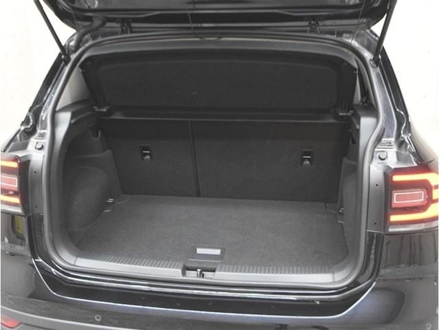 VOLKSWAGEN T-CROSS 2020 Image 31
