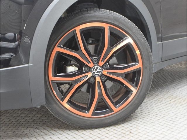 VOLKSWAGEN T-CROSS 2020 Image 31