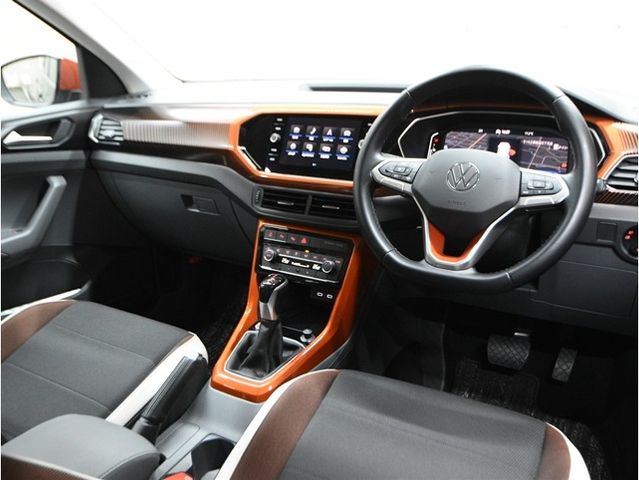 VOLKSWAGEN T-CROSS 2020 Image 31