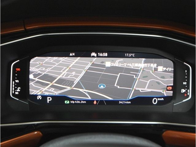 VOLKSWAGEN T-CROSS 2020 Image 31