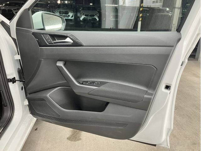VOLKSWAGEN POLO 2025 Image 31