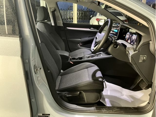 VOLKSWAGEN GOLF 2025 Image 31