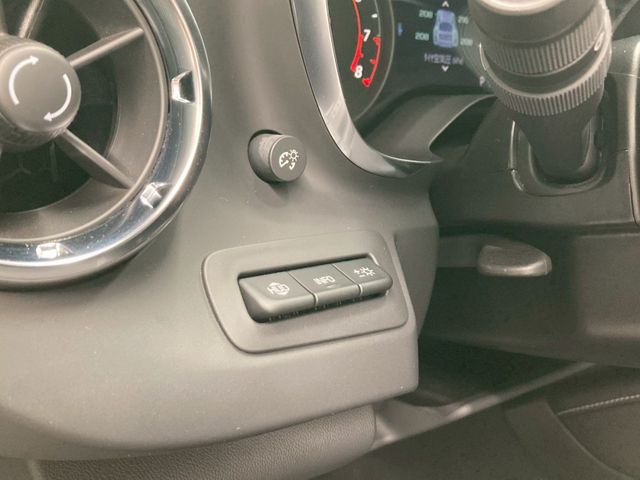 CHEVROLET CAMARO 2022 Image 31