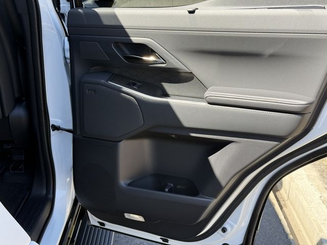 TOYOTA LEXUS GX550 2025 Image 31