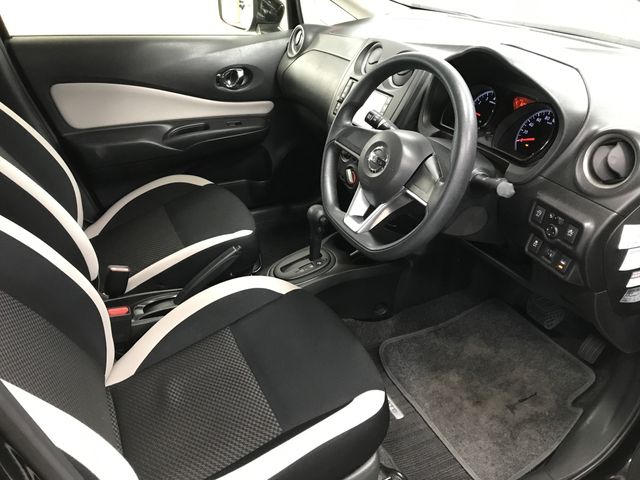 NISSAN NOTE 2017 Image 31