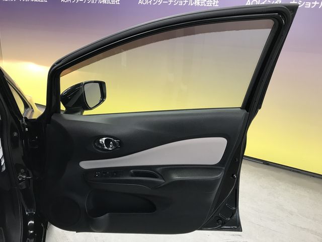 NISSAN NOTE 2017 Image 31