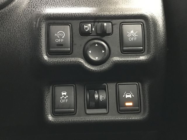 NISSAN NOTE 2017 Image 31