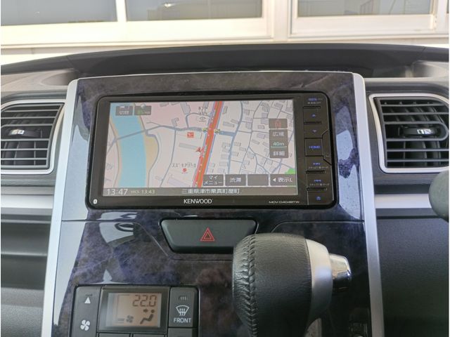 DAIHATSU TANTO CUSTOM 2017 Image 31