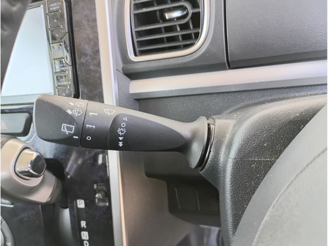 DAIHATSU TANTO CUSTOM 2017 Image 31