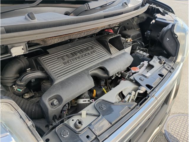 DAIHATSU TANTO CUSTOM 2017 Image 31