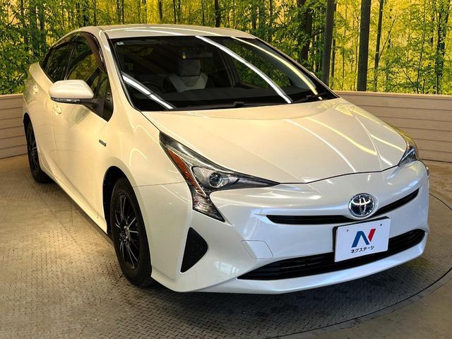 TOYOTA PRIUS 2016 Image 31