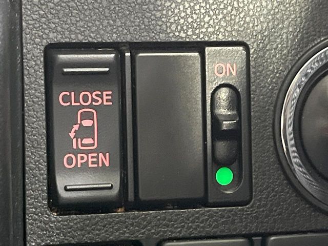 DAIHATSU TANTO CUSTOM 2017 Image 31