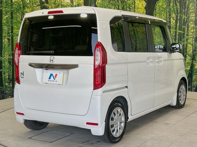 HONDA N BOX 2018 Image 31