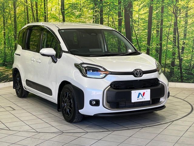 TOYOTA SIENTA HYBRID 2024 Image 31