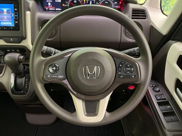 HONDA N BOX 2021 Image 31