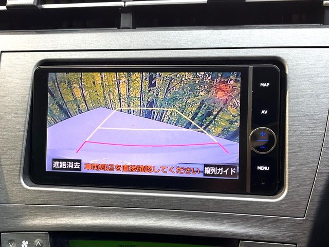 TOYOTA PRIUS 2013 Image 31