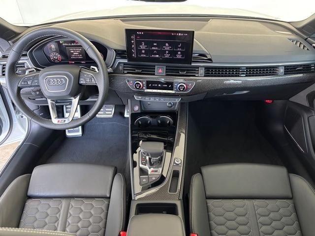 AUDI RS5 2023 Image 31