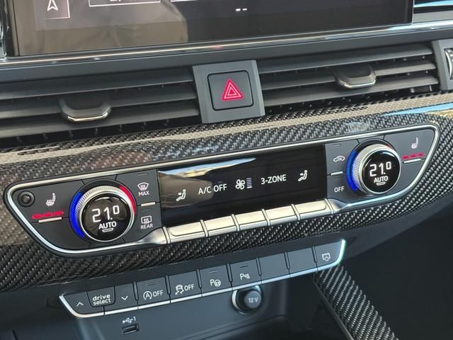 AUDI RS5 2023 Image 31