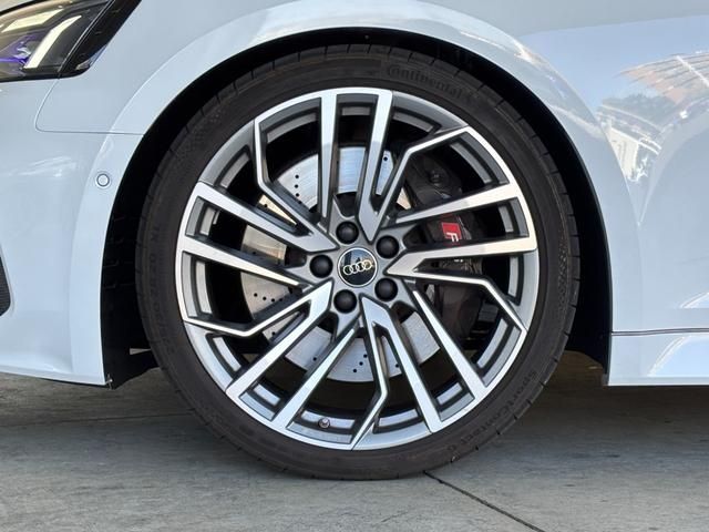 AUDI RS5 2023 Image 31