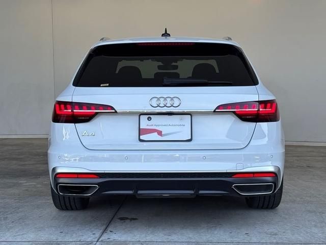 AUDI A4 AVANT 2023 Image 31