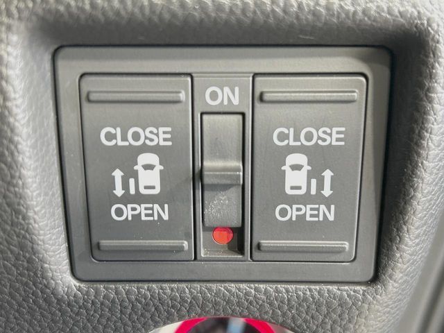 HONDA N BOX CUSTOM 2021 Image 31