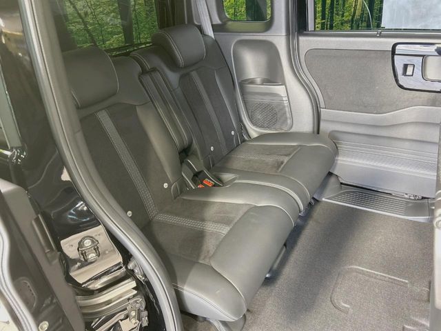 HONDA N BOX CUSTOM 2021 Image 31