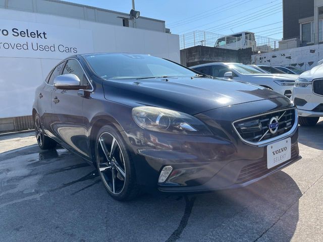 VOLVO V40 2015 Image 31