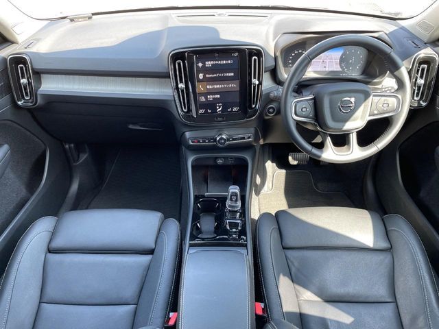 VOLVO XC40 2021 Image 31