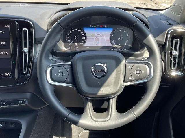 VOLVO XC40 2021 Image 31