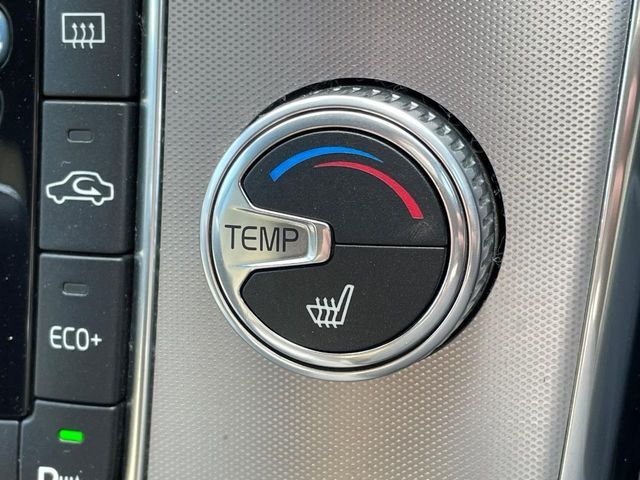 VOLVO V60 2017 Image 31