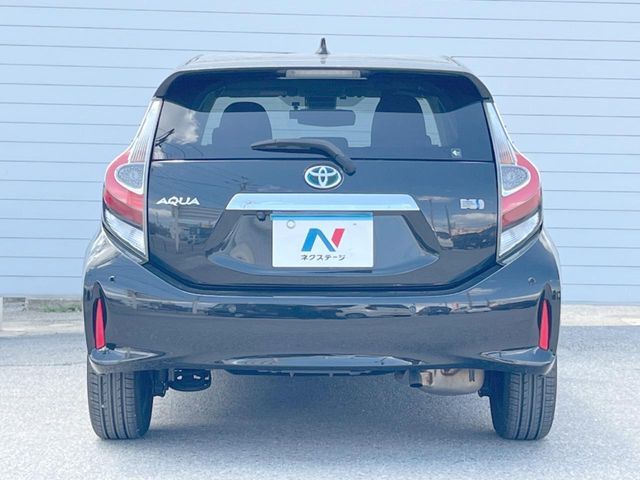 TOYOTA AQUA 2018 Image 31