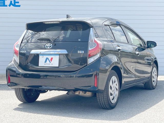 TOYOTA AQUA 2018 Image 31