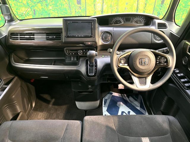 HONDA N BOX CUSTOM 2020 Image 31