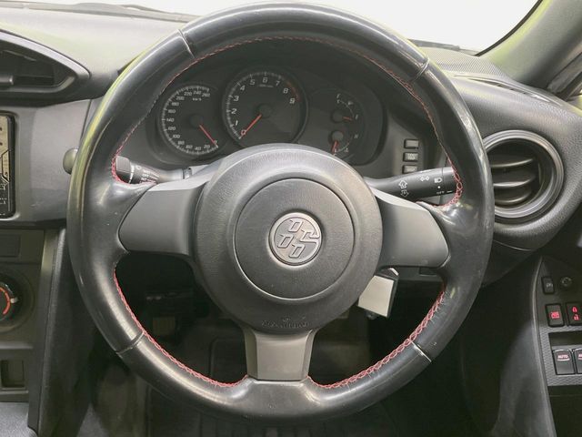 TOYOTA 86 2018 Image 31