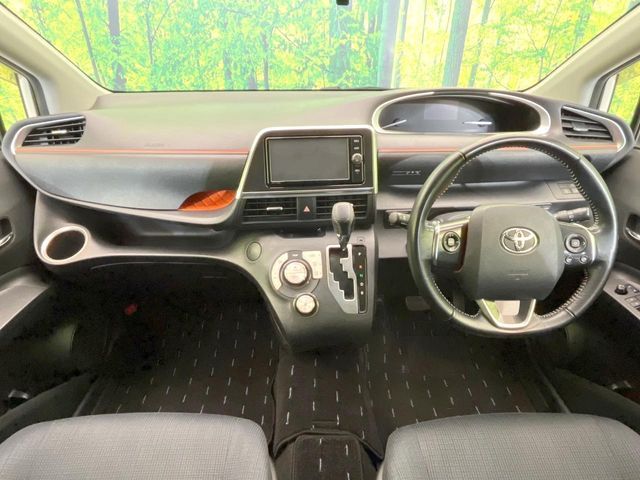 TOYOTA SIENTA HYBRID 2017 Image 31