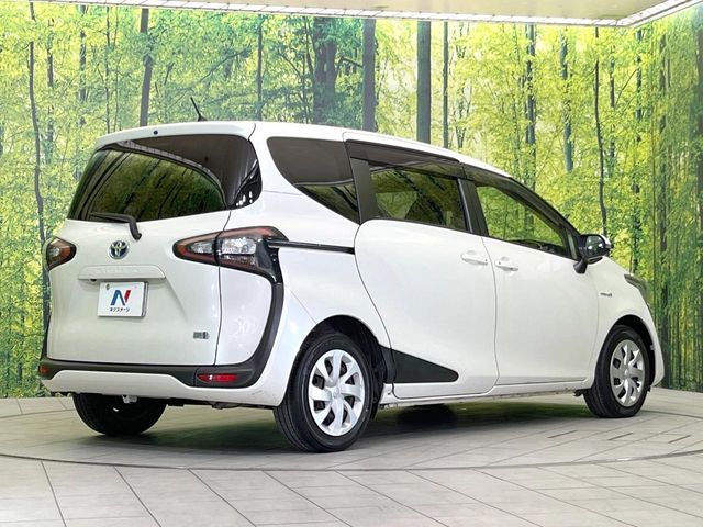 TOYOTA SIENTA HYBRID 2017 Image 31