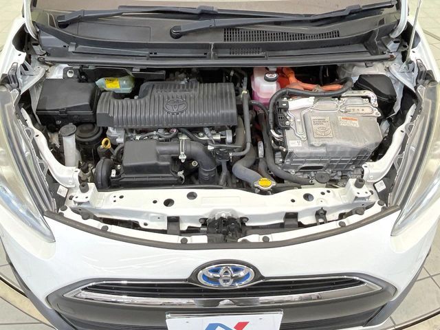 TOYOTA SIENTA HYBRID 2017 Image 31