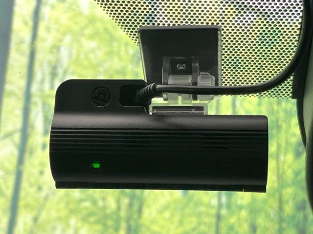 TOYOTA YARIS CROSS HYBRID 2025 Image 31