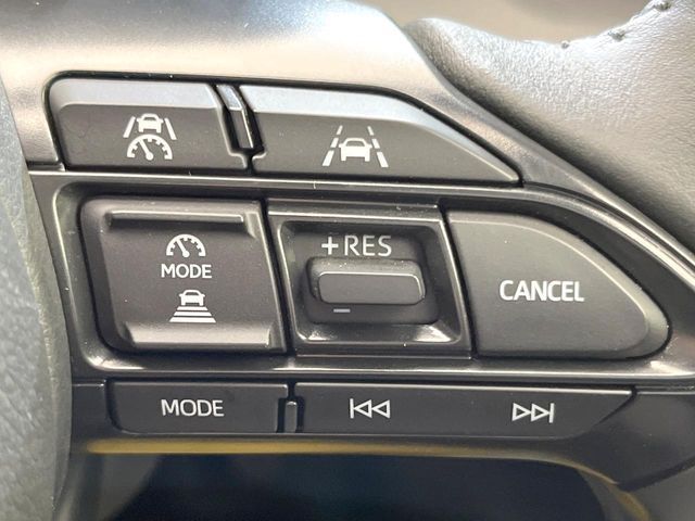 TOYOTA YARIS CROSS HYBRID 2025 Image 31