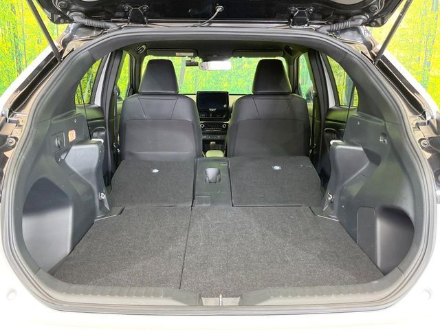 TOYOTA YARIS CROSS HYBRID 2025 Image 31