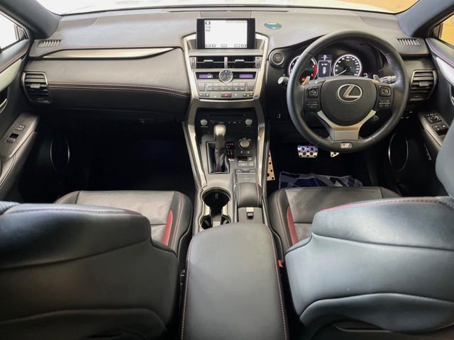 TOYOTA LEXUS NX200T 2015 Image 31