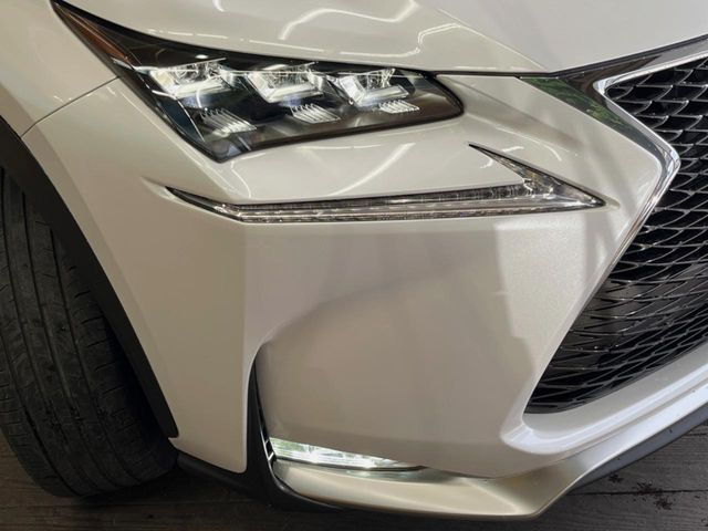 TOYOTA LEXUS NX200T 2015 Image 31