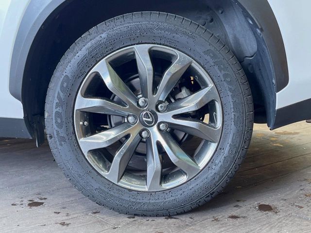 TOYOTA LEXUS NX200T 2015 Image 31