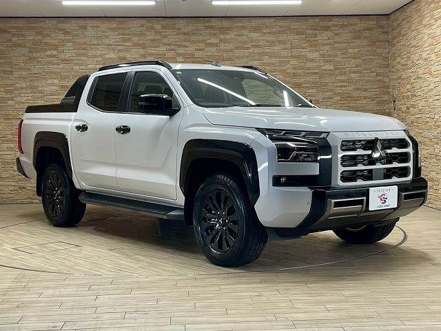 MITSUBISHI TRITON 2024 Image 31