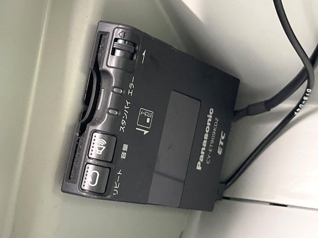 TOYOTA PRIUS 2013 Image 31