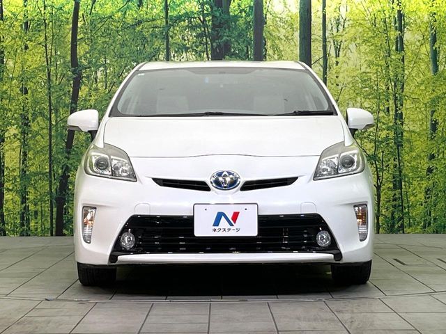 TOYOTA PRIUS 2013 Image 31