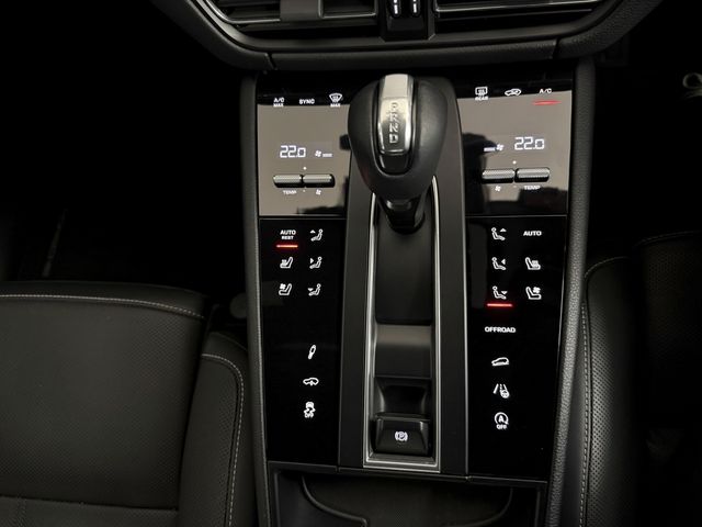 PORSCHE MACAN 2022 Image 31